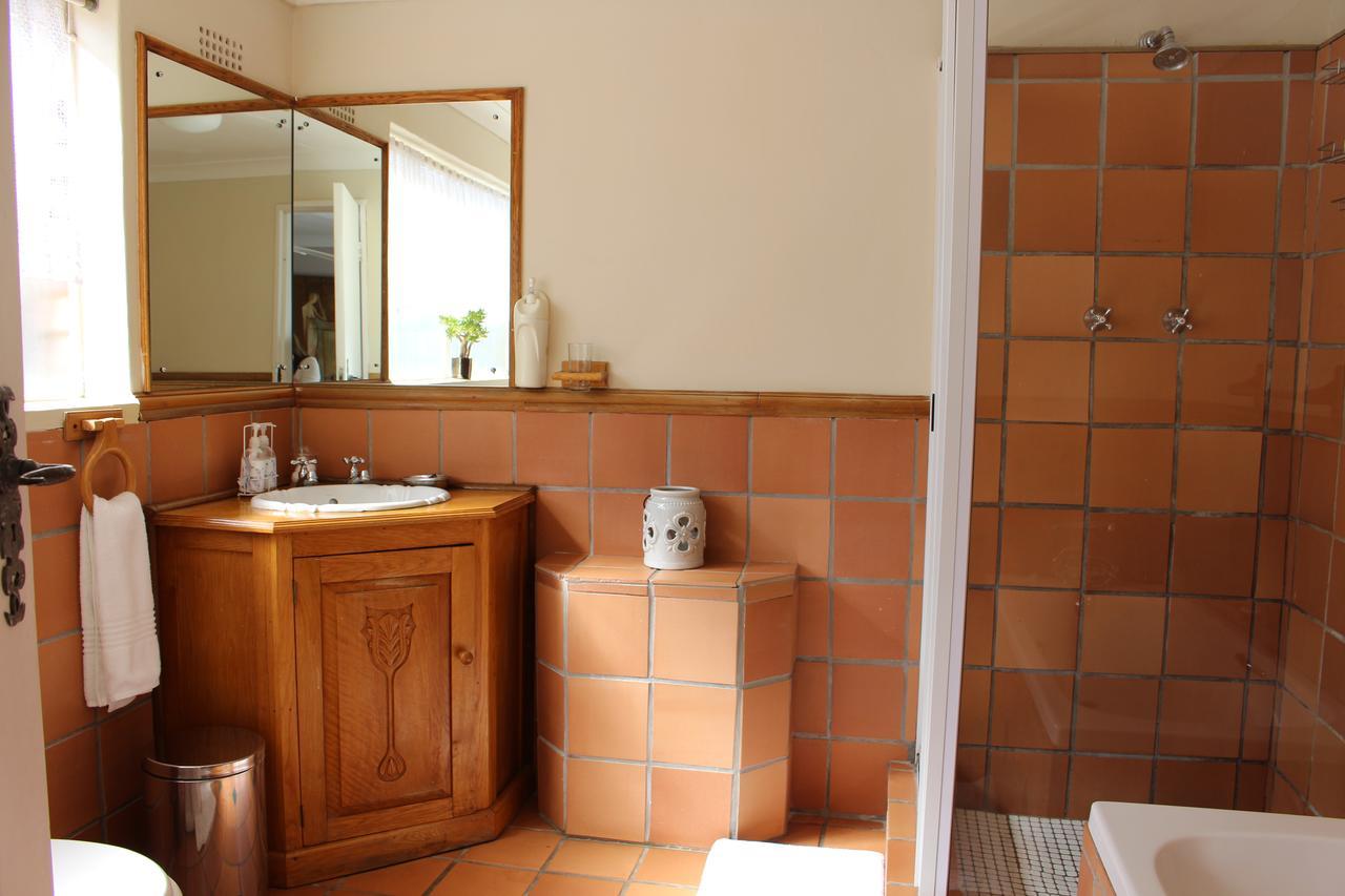 Chez Esme Guest House Roodepoort Exterior photo