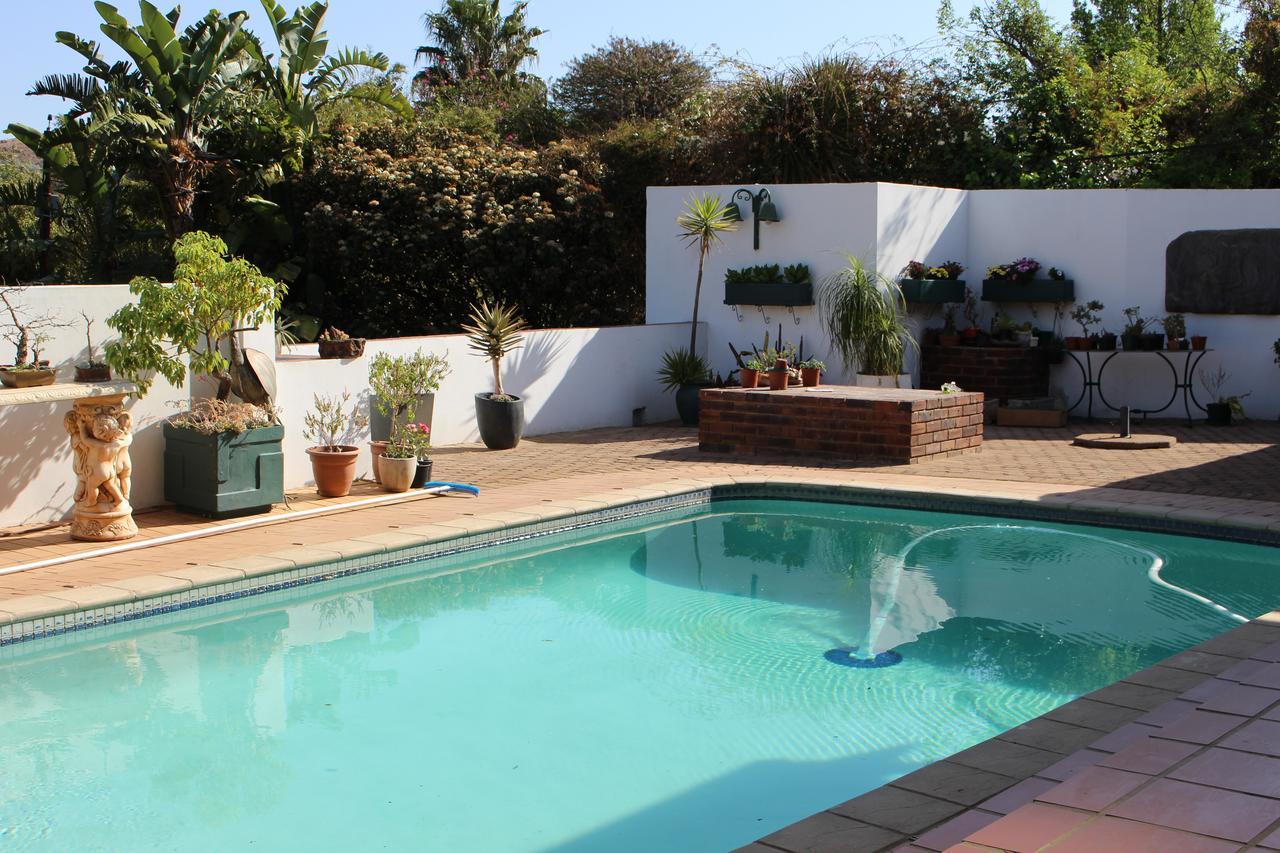 Chez Esme Guest House Roodepoort Exterior photo